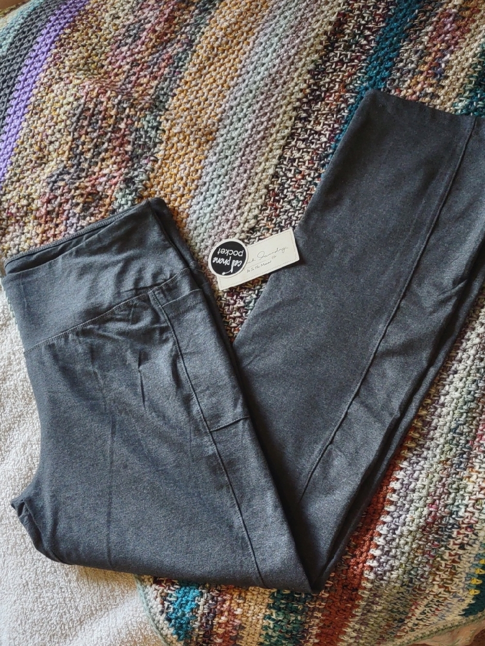 NWT French Laundry Yoga Activewear Leggings Lounge Pants Size XL L Pockets - Picture 5 of 5
